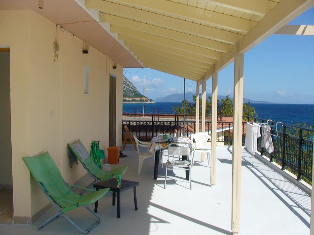 Poros House Hotel Exterior photo