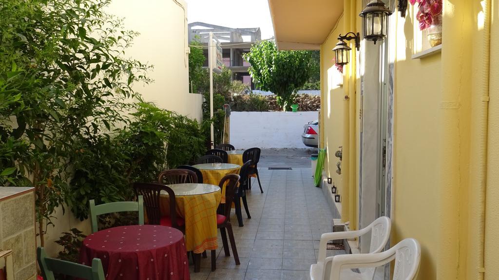 Poros House Hotel Exterior photo