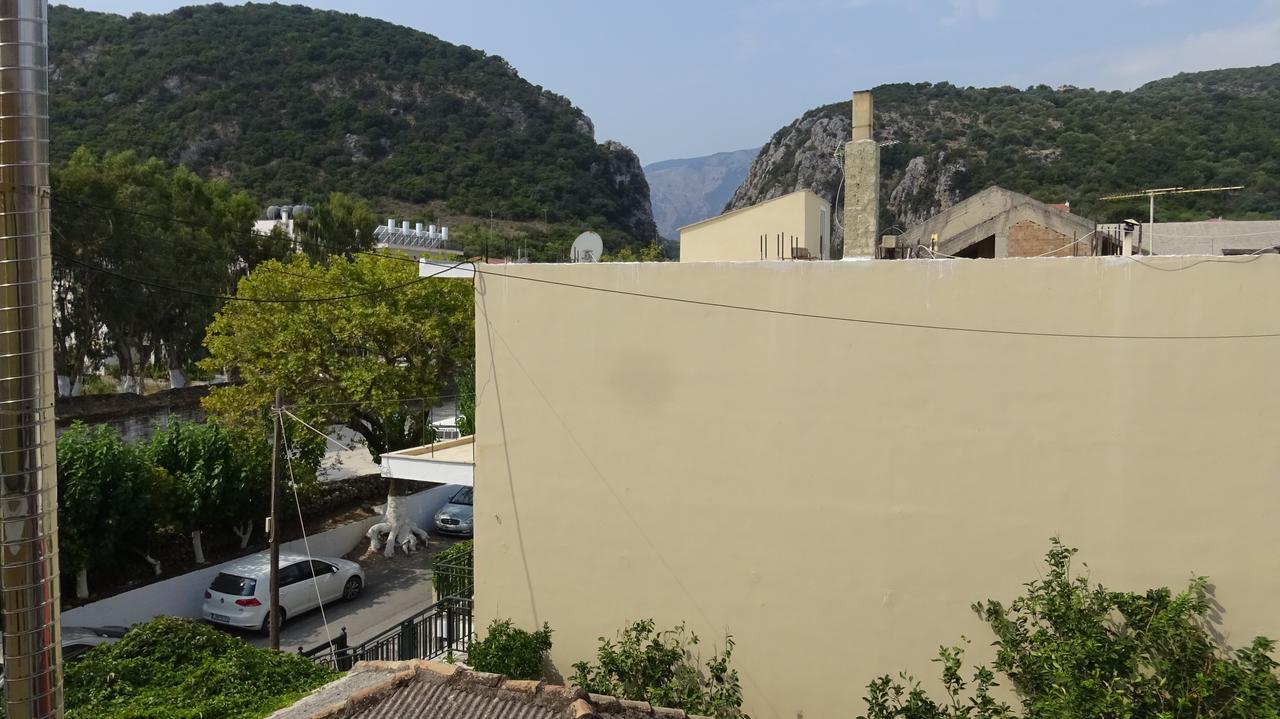 Poros House Hotel Exterior photo